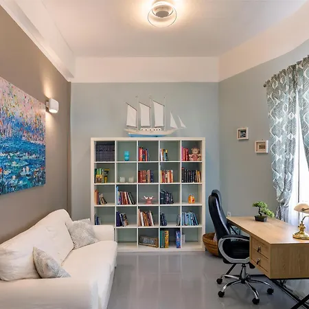 Mimoza Family Apartamento Ermoupoli