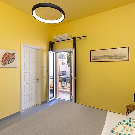 Mimoza Family * Ermoupoli